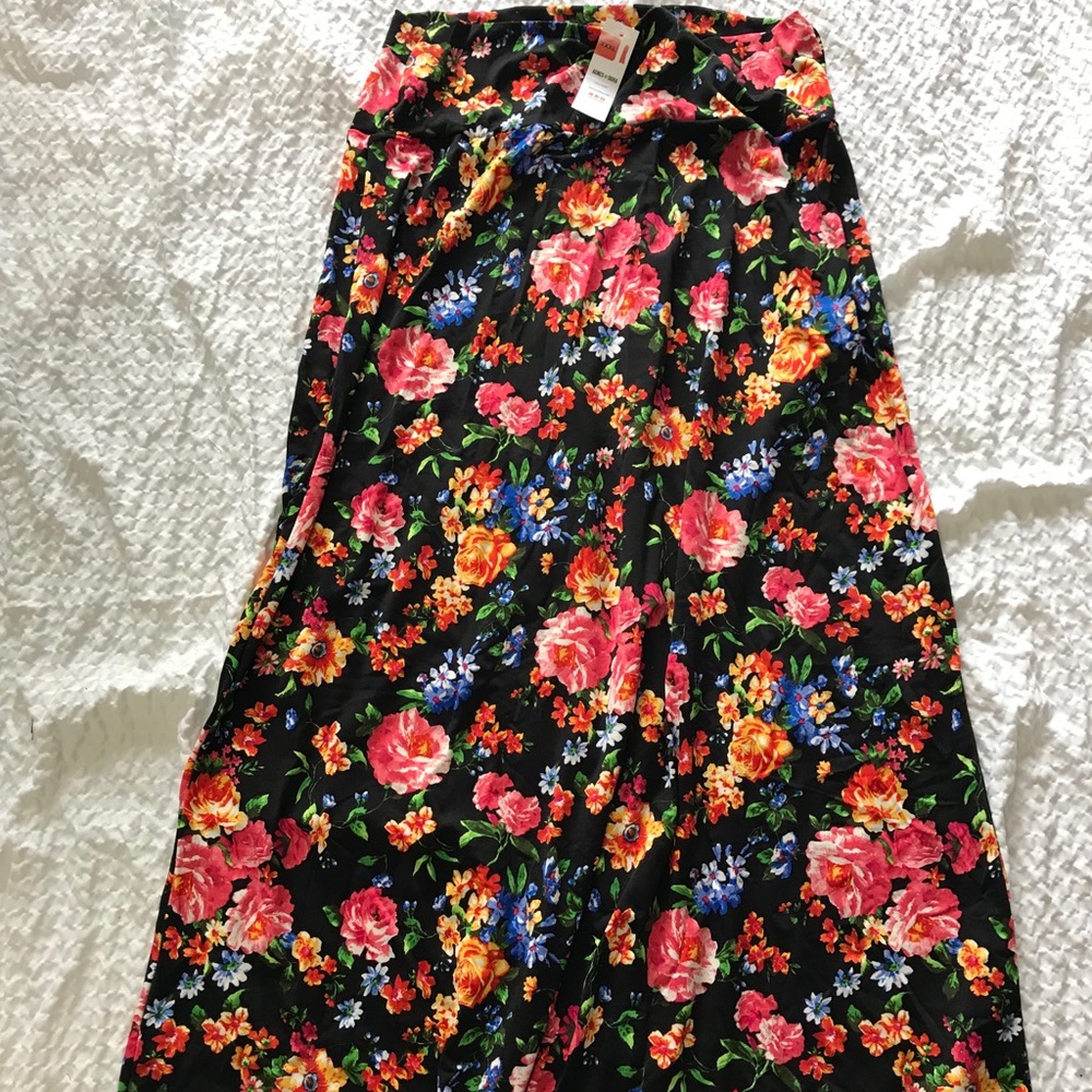 Agnes & Dora Maxi Skirt